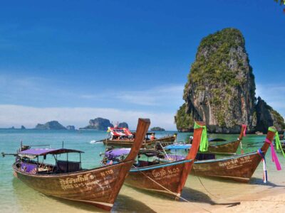 thailand-railay-longtail-sumit-chinchane-unsplash-1920-op